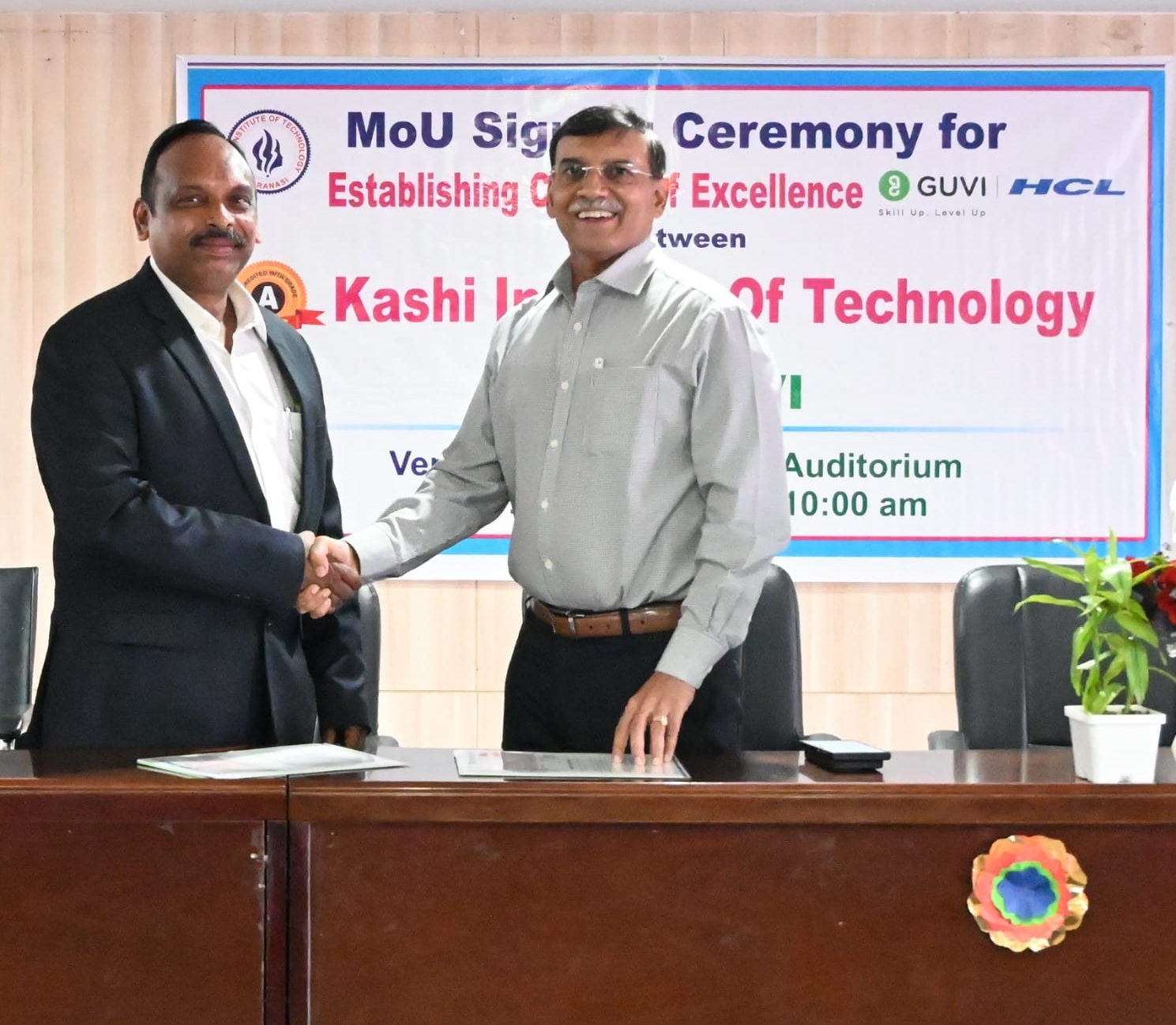 MOU with HCL